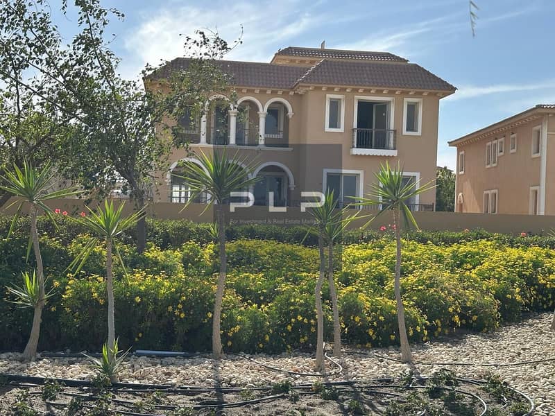 Luxury Twin House for Sale in Hyde Park New Cairo - Widok 2