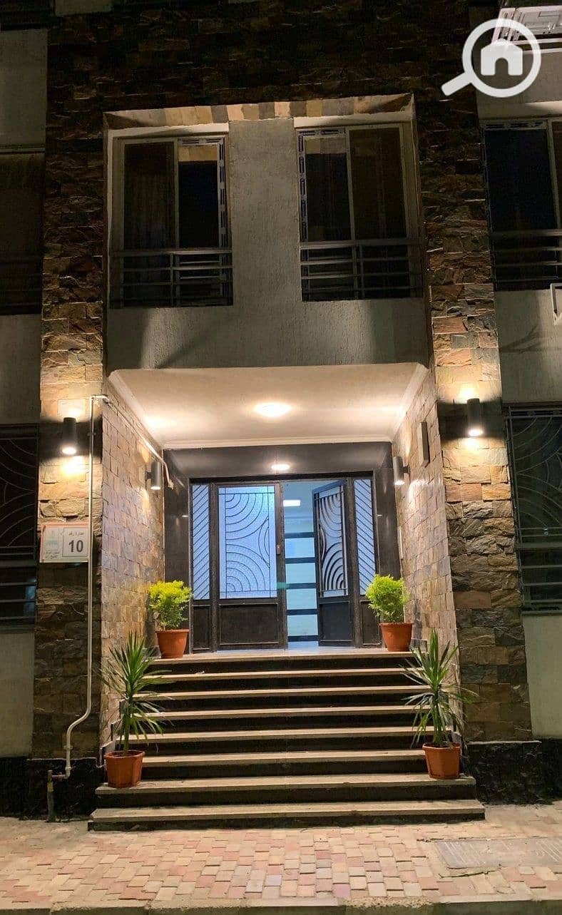 Apartment for Sale Directly from Owner | Corner North-Facing Unit in Janna October | EGP 300,000 Remaining in Bank Installments - Ansicht 6