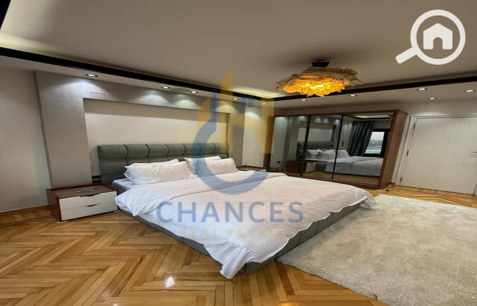 Duplex for sale on Gaber Ibn Hayyan Street in Dokki, with Super Lux finishing. - Więcej