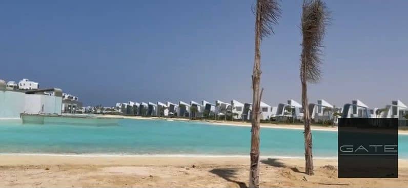 Standalone villa for sale in Fouka Bay – prime location, first row on the lagoon, fully finished to ultra-super-lux standards. - Widok 4