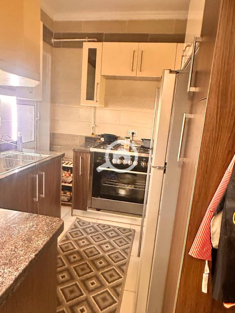 For sale, an apartment in Sakan Misr, Series 12, Third District, close to Mega Mall, Omar Ibn Al-Khattab School, Arbyla, and New Cairo Hospital. - Widok 5