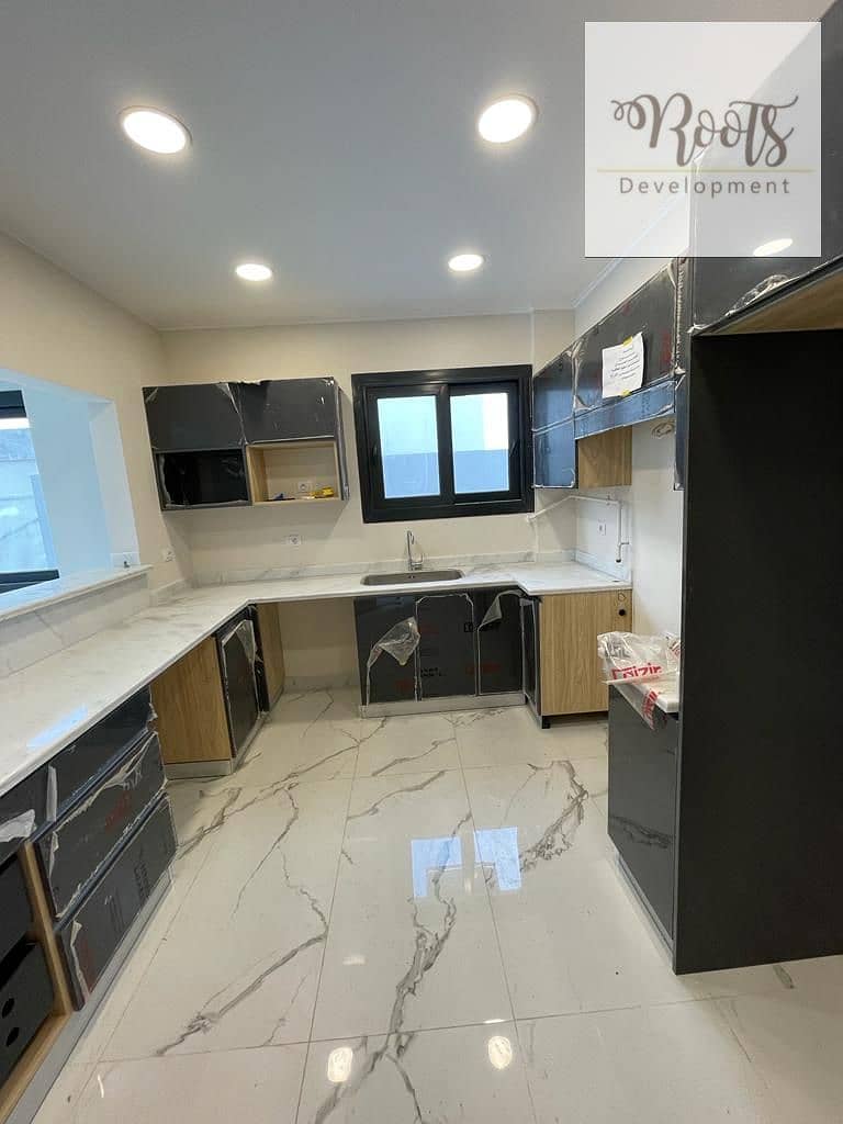For Rent Twinhouse with Garden, Fully Finished with Ac/s and kitchen ,in Prime Location ,in Patio Zahraa, Sheikh Zayed. - Ansicht 6