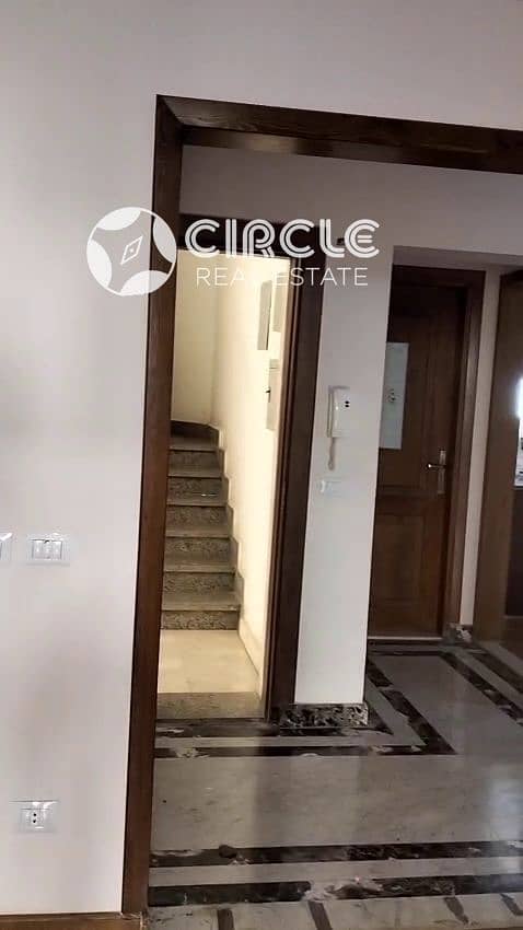 Twin house for sale in Fountain Park - Więcej