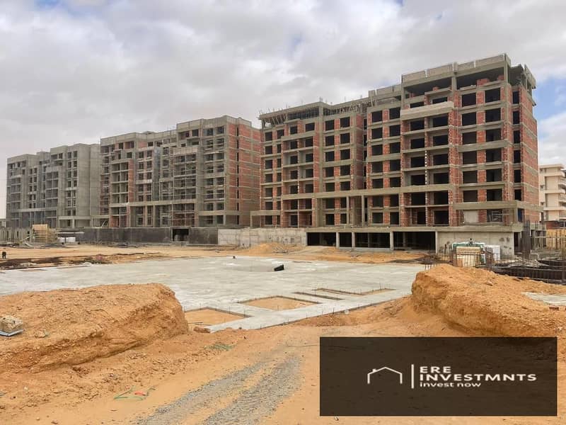 Apartment with Garden for sale Under market price, Prime location for sale in Bluetree Compound New Cairo - Widok 6