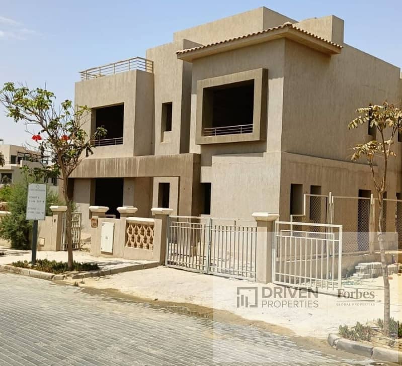 By Installment Ready To Move Standalone Villa For Sale In Golf Extension Palm Hills – Golf Views, 6th of October, Giza. – pohled 2