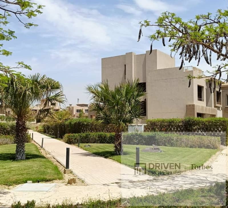 By Installment Ready To Move Standalone Villa For Sale In Golf Extension Palm Hills – Golf Views, 6th of October, Giza. – pohled 3