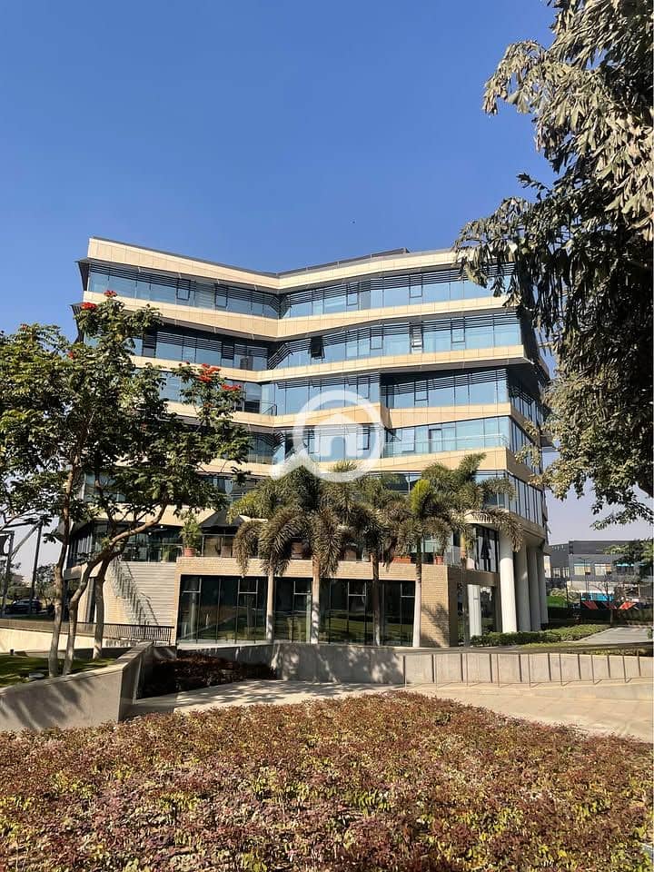Ground floor office for sale in The Polygon Mall, inside Beverly Hills Sheikh Zayed - Ansicht 6