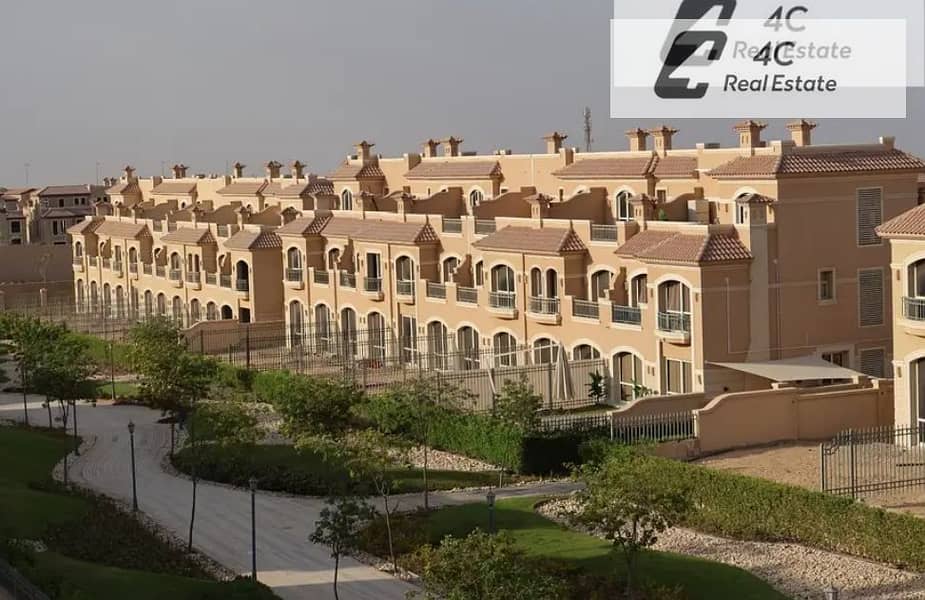 Priced below market value for a quick sale a modern 300m resale twin house in Hyde Park New Cairo It features a unique layout Ready for viewing - Więcej