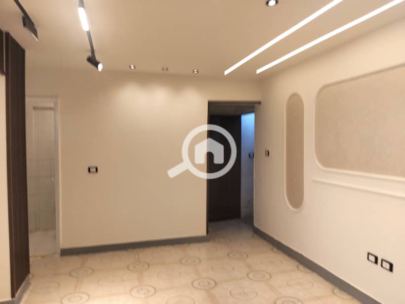 90 m apartment for annual rent, modern, suitable for a family or newlyweds, super lux finishing, all utilities available including water and electricity, 2 bedrooms, reception, kitchen, bathroom, first floor, located in Al-Ajami, Alexandria, kilo 21, at the distinguished site of Al-Nakhil Beach. - Ansicht 4