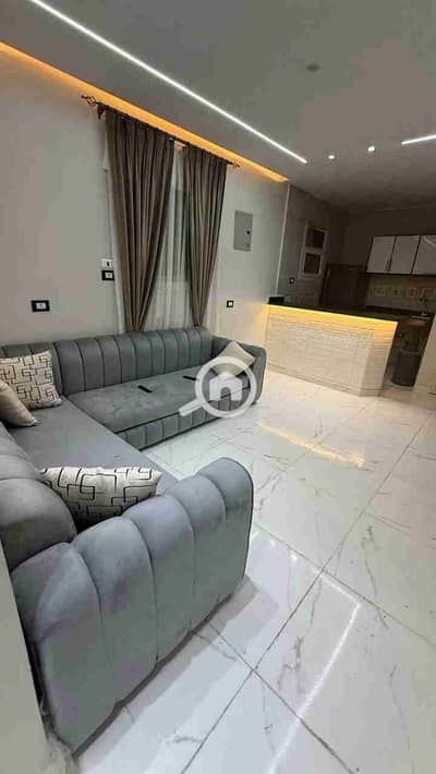 2 Bedroom Flat for Rent in 6th of October, Giza - IMG-20260630-WA0012. jpg 2 Bedroom Flat for Rent in 6th of October, Giza - IMG-20260630-WA0012. jpg