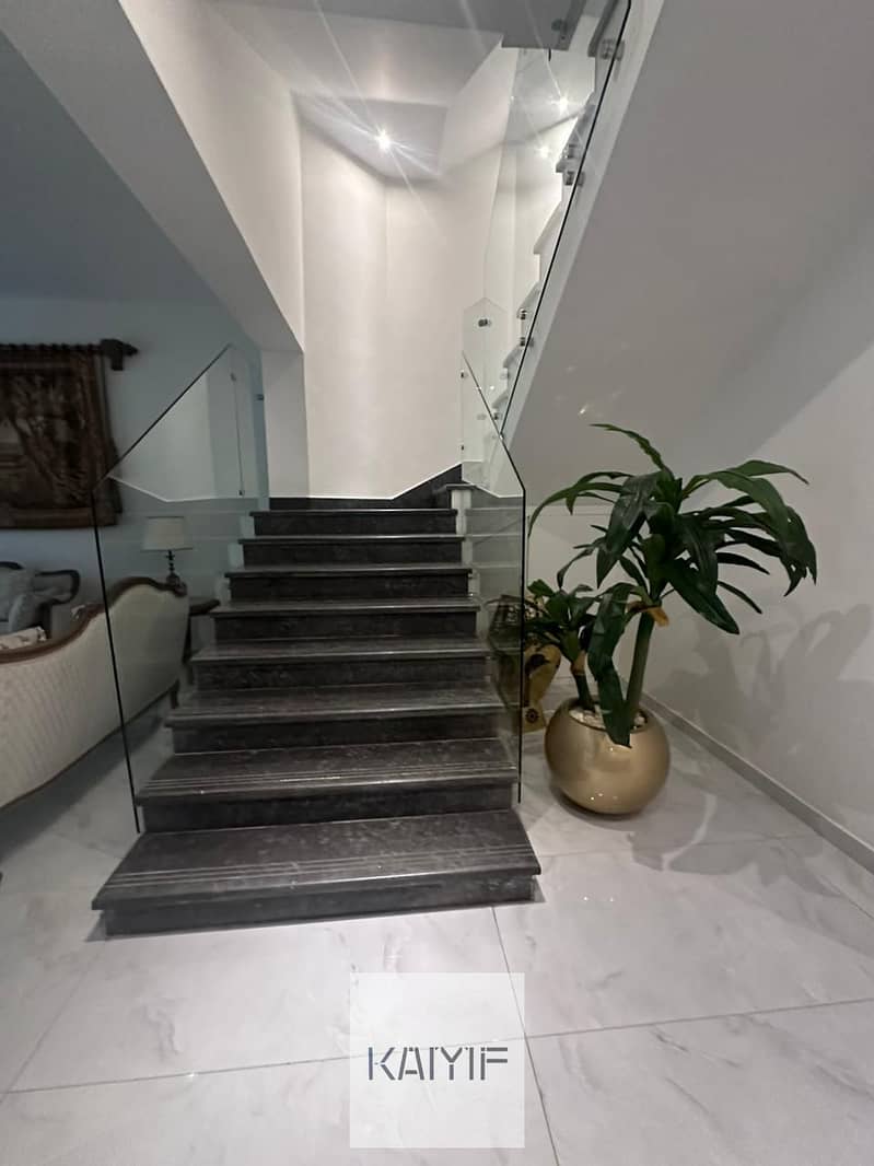 Townhouse Middle for Sale in District 5 Fully Finished Ready to Move Prime Location All Inclusive Price - Ansicht 6