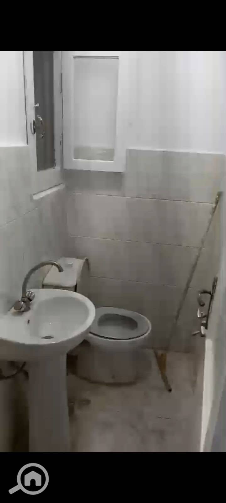 8 1000889917. jpg