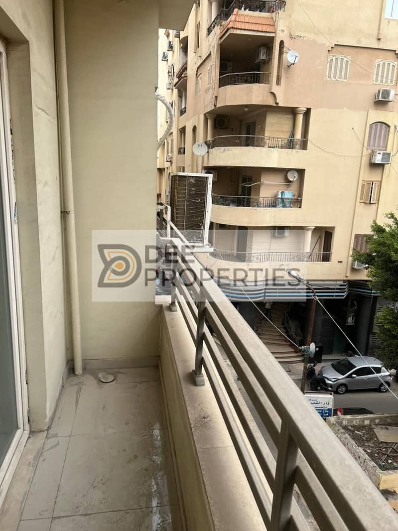 6 836daf8a-3472-4cf2-8547-75c92fdf7274. jpg