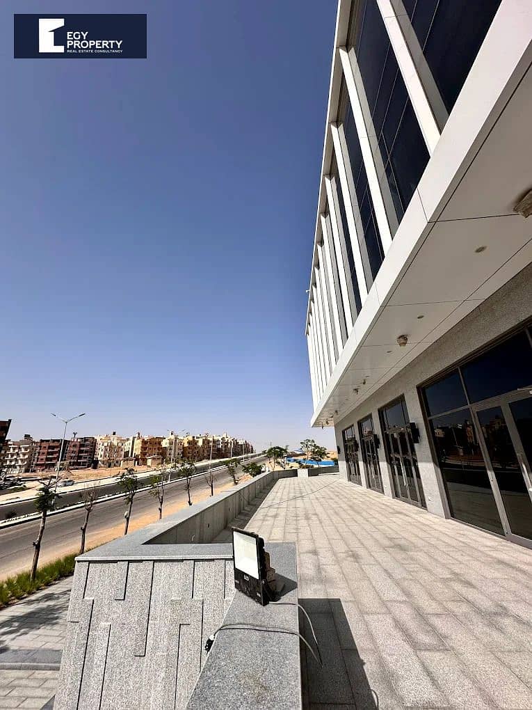 Office For Sale Fully Finished Ready To Move Perfect Location In The Hub Waterway - New Cairo – pohled 6