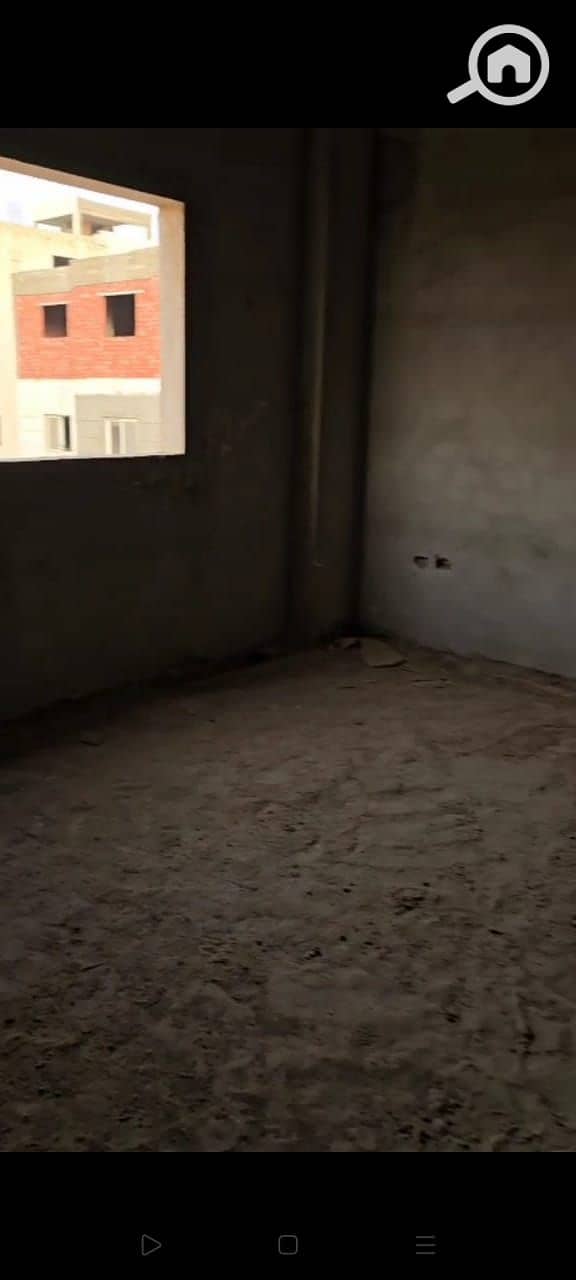 Apartment for sale 260m semi-finished in the Fifth Settlement in front of Al-Qurnafl and on North 90th Street – pohled 2
