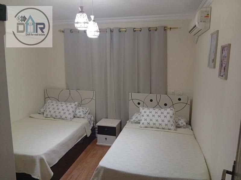 Furnished 3-bedroom hotel apartment in Dar Misr Compound, Sheikh Zayed, next to The Gate and Zed Towers, and all services. - Widok 3