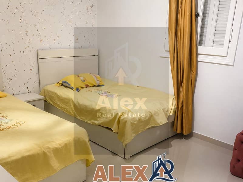 Furnished apartment for rent in Zizinia, steps from Abu Qir, air conditioning - Bild 6