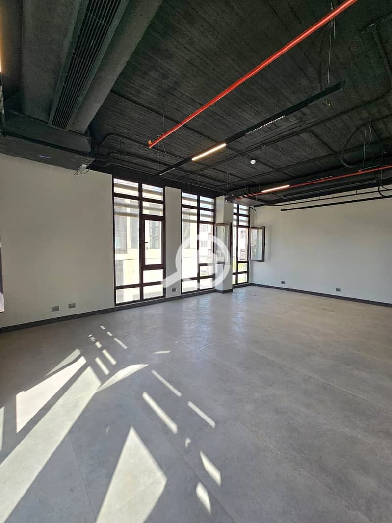 A distinguished administrative headquarters of 136m fully finished and air-conditioned for rent in the middle of the largest companies in the strongest location at District 5, New Cairo. - Ansicht 6