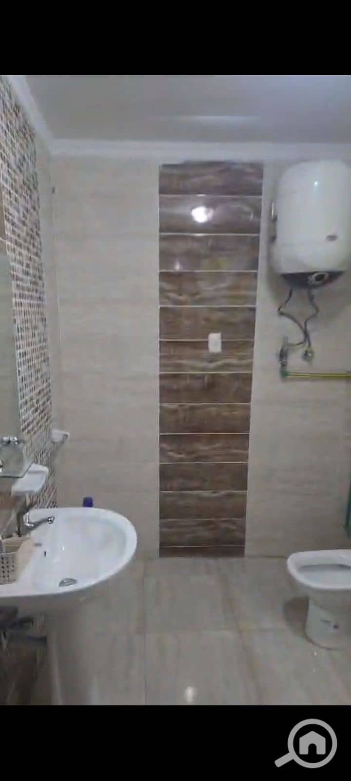 6 1000442070. jpg