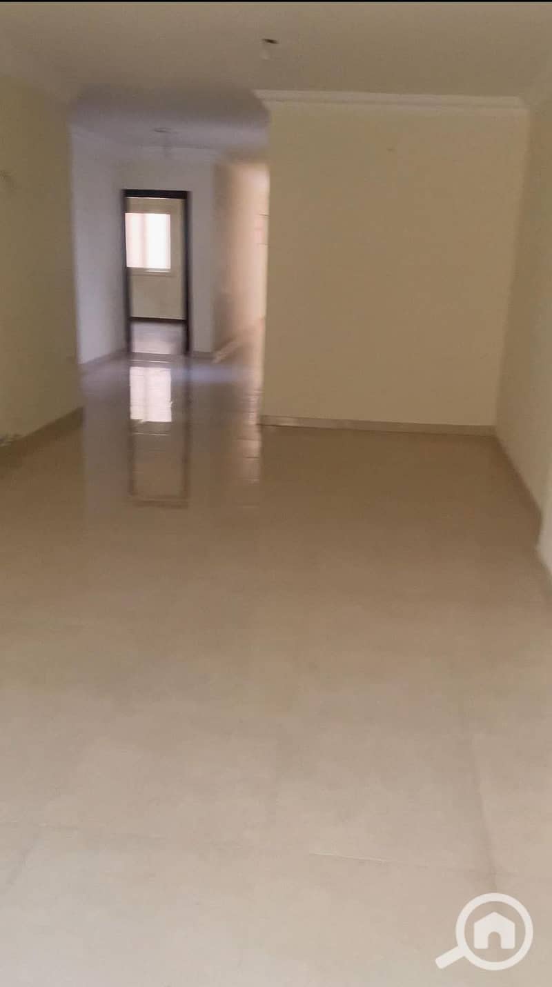 Finished Apartment for Sale in El Mostathmer El Saghir – District 10 – Sheikh Zayed Ready to move - Prime location - Widok 5