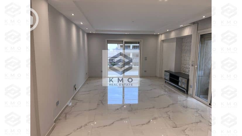 Apartment for rent in a prime location at a price of 35,000. Kitchen and air conditioning, 3 rooms, 185 m, ultra super lux, the lowest rent in New Cairo inside the compound The Square Sabour with a distinctive view. - Widok 5
