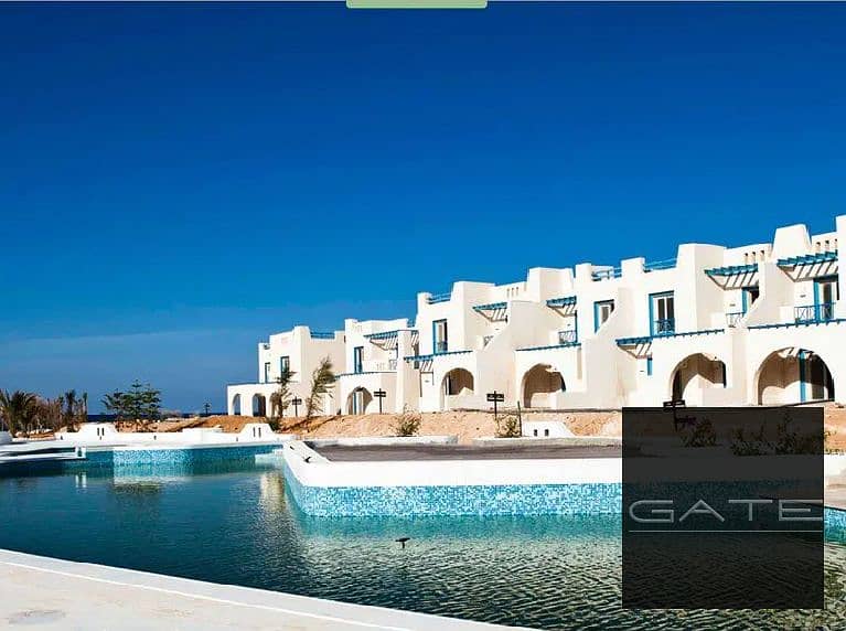 Fully finished apartment for immediate delivery at a bargain price in Mountain View Ras El Hekma (New Rhodes phase). - Więcej