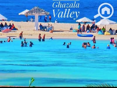 3 Bedroom Chalet for Sale in North Coast, Matruh - 745d6773-65e0-47ad-a7f6-0a98caf5e011. jpg 3 Bedroom Chalet for Sale in North Coast, Matruh - 745d6773-65e0-47ad-a7f6-0a98caf5e011. jpg
