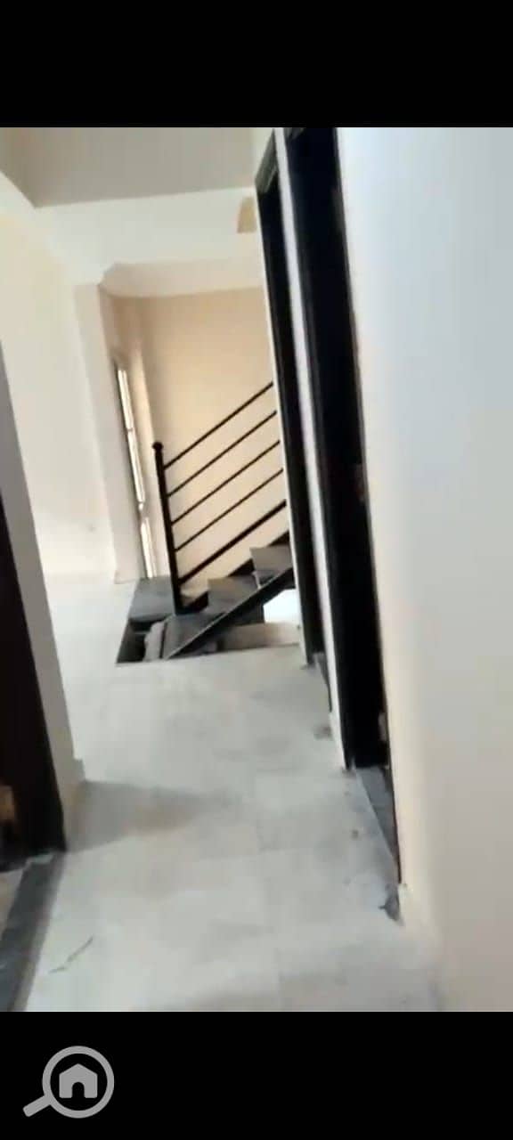 Rental available in Lower Al-Ma'raj, duplex, 4th and 5th floors, ultra-super deluxe finishing, 300 square meters. - Widok 2