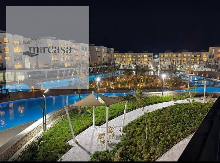 Hot Deal! Ready to Move Fully Furnished Apartment with Appliances at Galala City! Premium location, 10% down payment & up to 10-year installment. Call - Widok 6