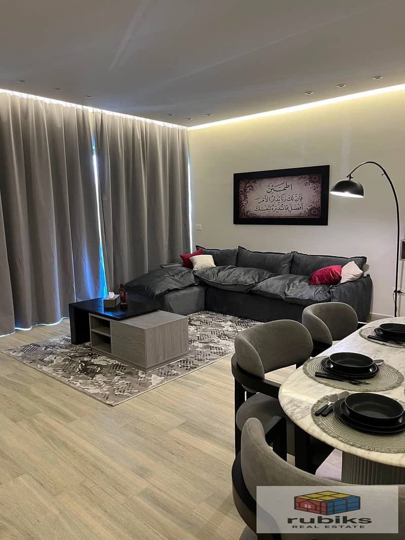 Hotel-style apartment for rent in Lake View Golden Square compound - Ansicht 2