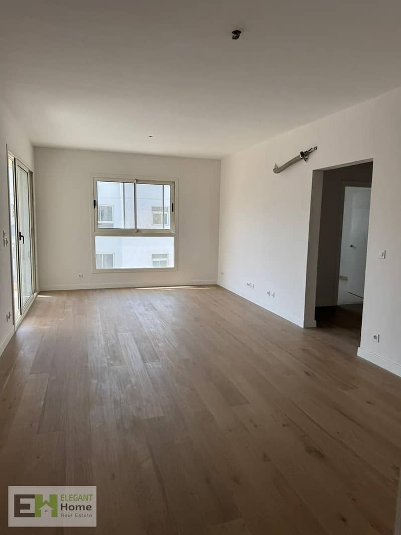 Apartment pool view for rent in Mivida Blue Views - Ansicht 3