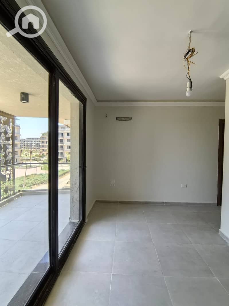 Apartment for sale in the Badiya compound, Palm Hills, fully finished with kitchen and appliances, 6th of October. - Fler