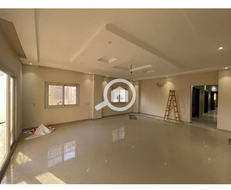 Apartment for sale at Elbanafseg 6 new cairo . Ready to move ultra suber lux finishing . Prime location om elsadat axis directly - Ansicht 2