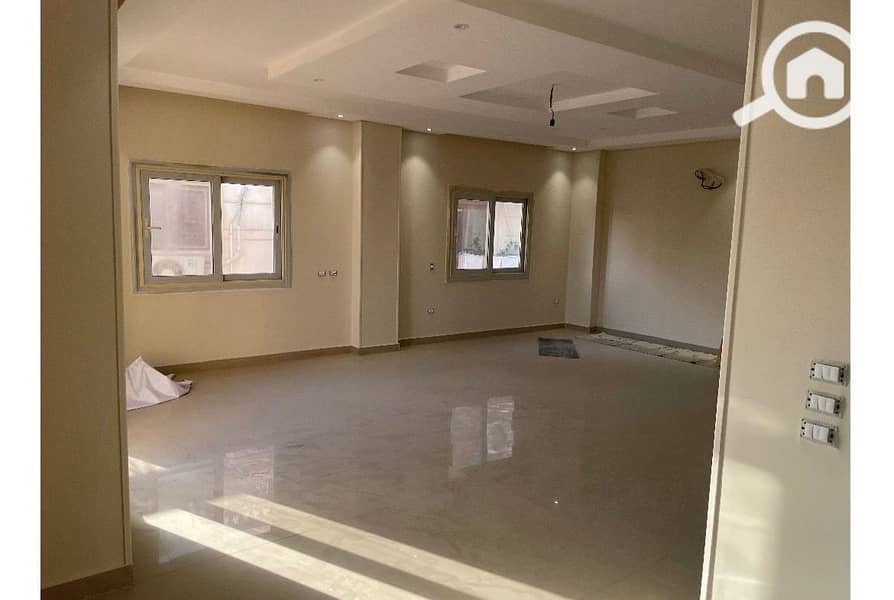 Apartment for sale at Elbanafseg 6 new cairo . Ready to move ultra suber lux finishing . Prime location om elsadat axis directly - Ansicht 3