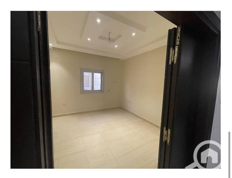Apartment for sale at Elbanafseg 6 new cairo . Ready to move ultra suber lux finishing . Prime location om elsadat axis directly - Ansicht 6
