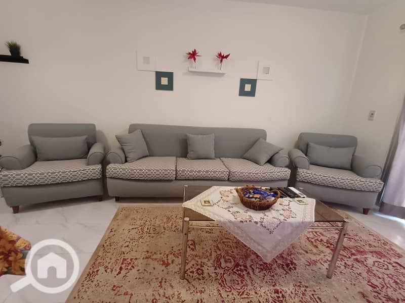 Apartment for Sale in Madinaty | Prime Location – B2  A great opportunity to own a well-located apartment in one of Madinaty's most desirable areas, close to all services, shopping malls, and main roads. Perfect for both living and investment.  Area – pohled 6