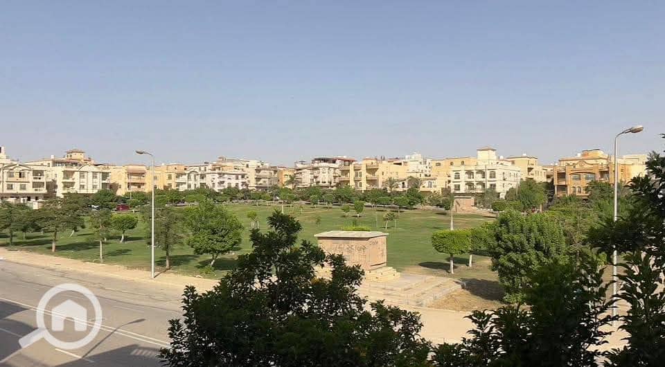 Apartment for rent with kitchen, air conditioning, garden view, ultra super lux in Al-Nargis Villas 5 - Vista 2