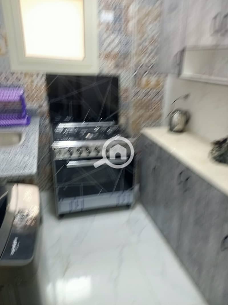 27 1000476589. jpg