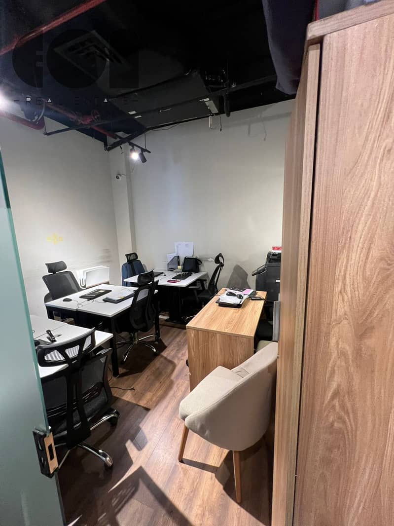 Administrative office for rent in North Plus – Fifth Settlement, a prime location directly in front of Waterway 2 and on Al-Tesseen Street. - Więcej