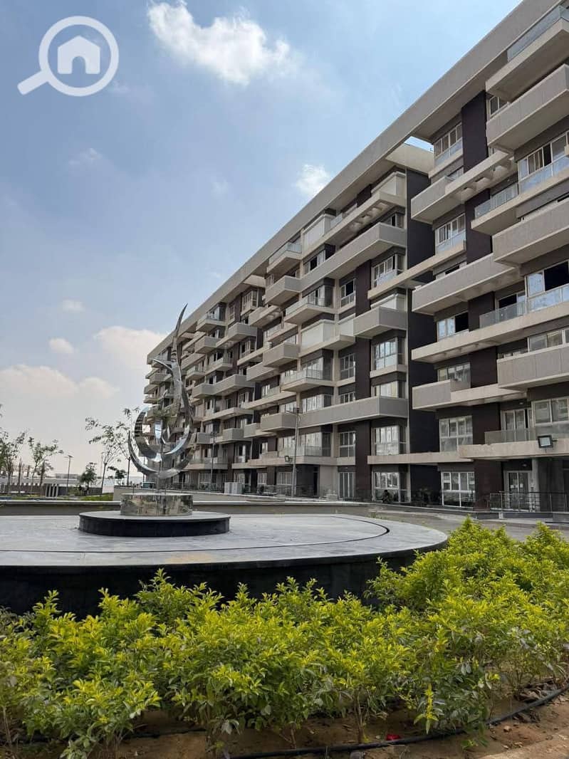 Ready-to-Move Apartment for Sale in Scenario Compound – New Capital Just two minutes away from the Green River. - Mehr