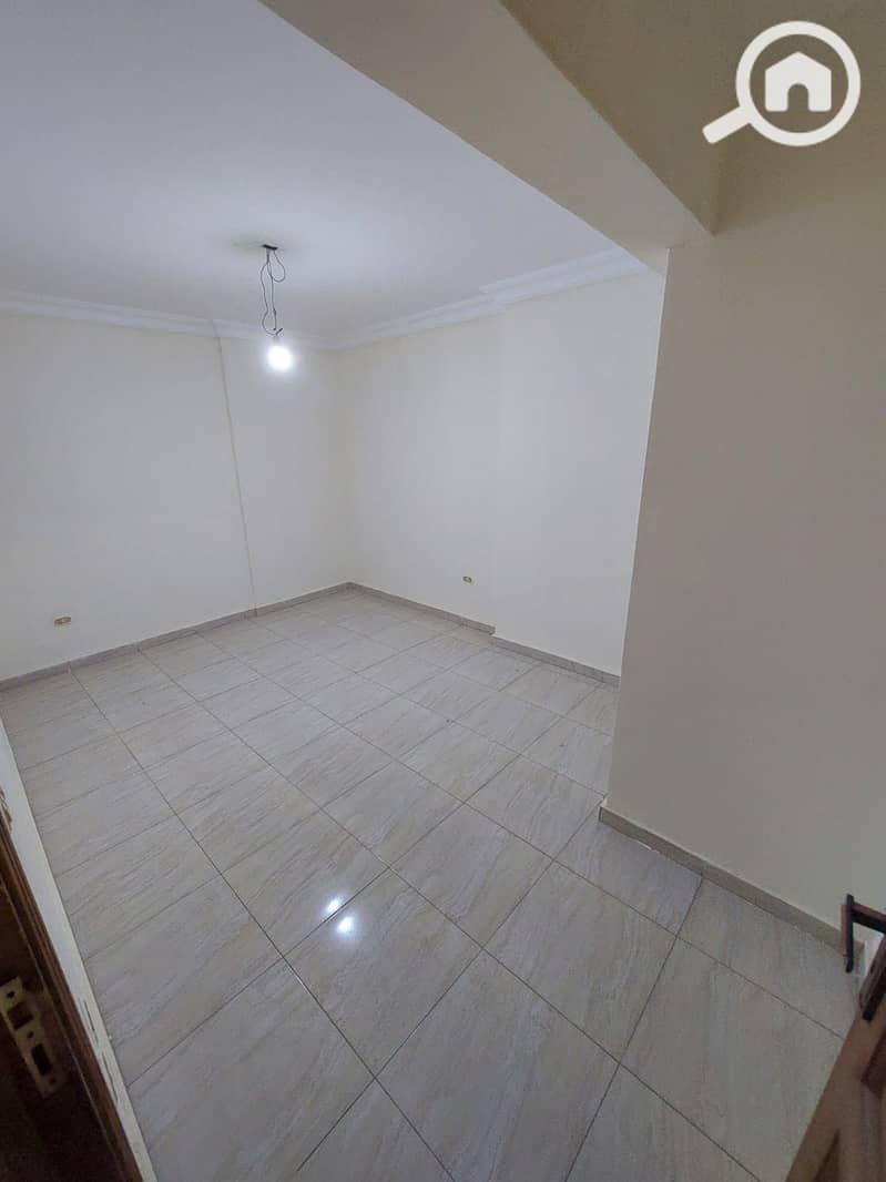 Apartment for sale in Janaklis, 3 rooms and a three-piece reception, 2 bathrooms, third floor, building permit 2013 - Ansicht 4