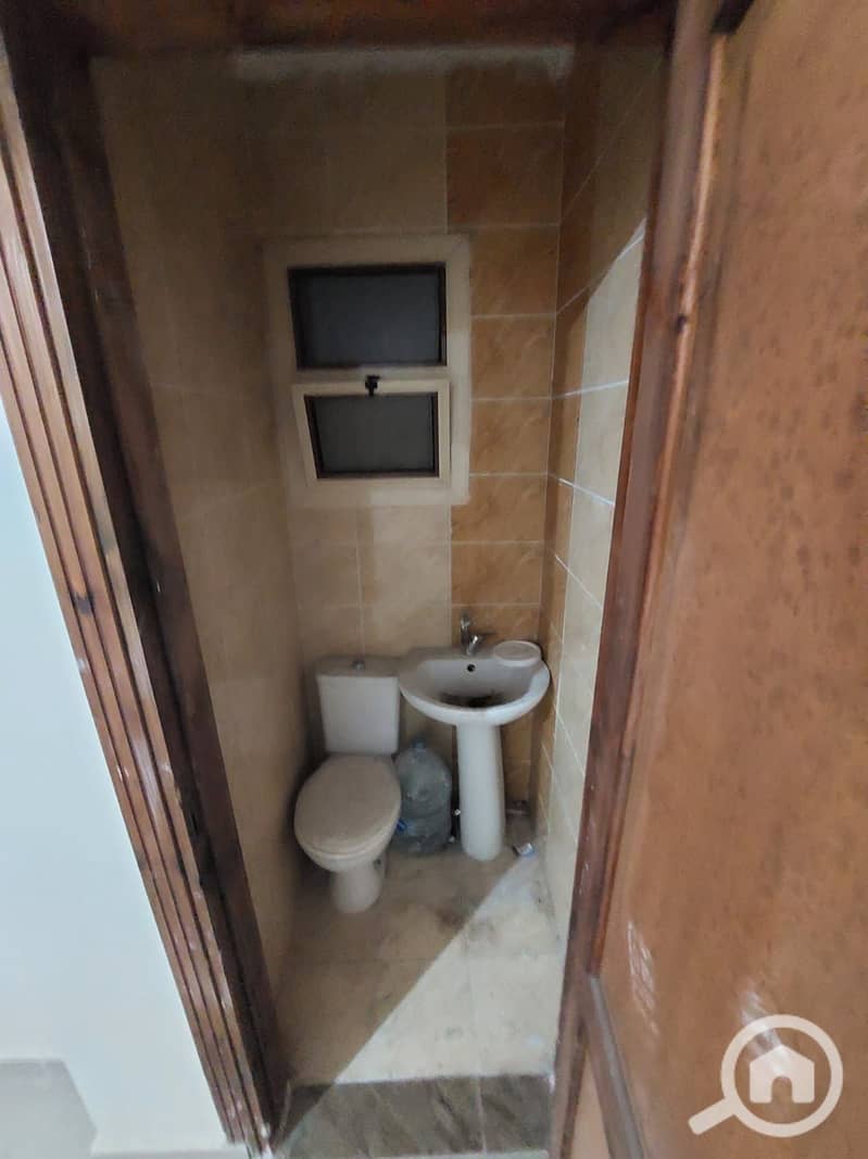 Apartment for sale in Janaklis, 3 rooms and a three-piece reception, 2 bathrooms, third floor, building permit 2013 - Mehr