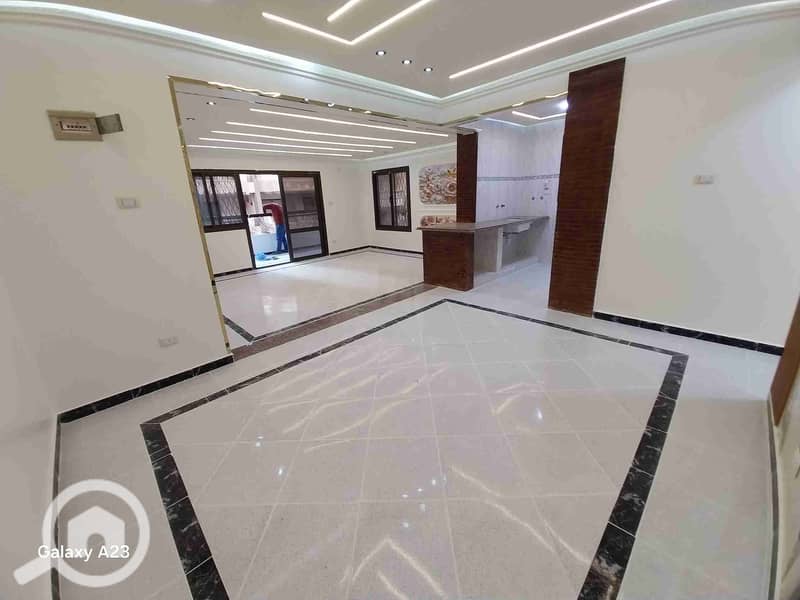 Apartment in Alexandria, Al-Nakhil Beach, a few steps from the sea, luxury finish. - Widok 4