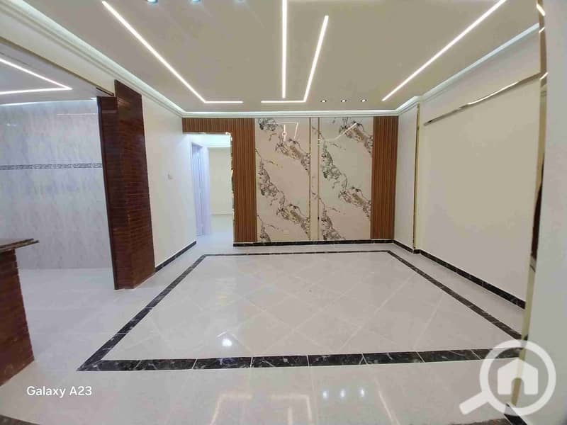 Apartment in Alexandria, Al-Nakhil Beach, a few steps from the sea, luxury finish. - Widok 5