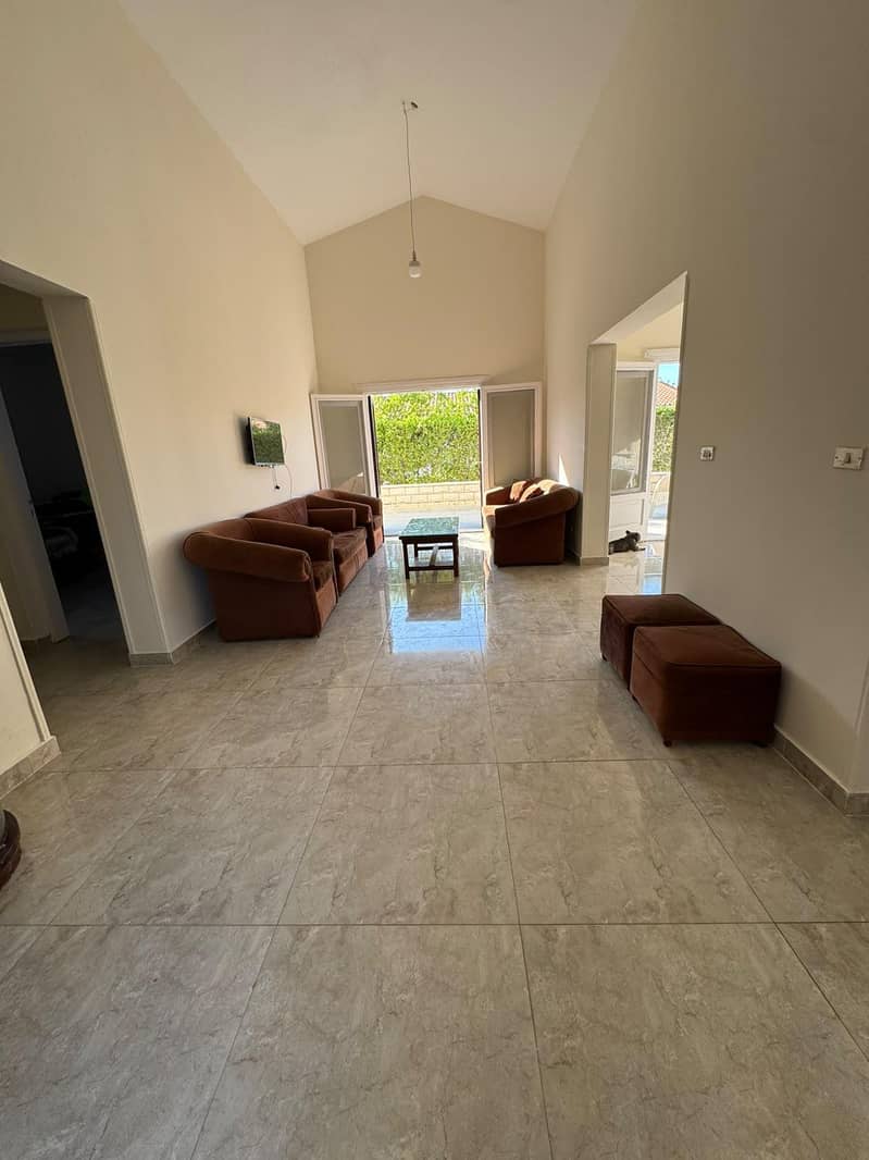Chalet for daily rent in Amoun Tourist Village. شالية للايجار قرية امون - Ansicht 2