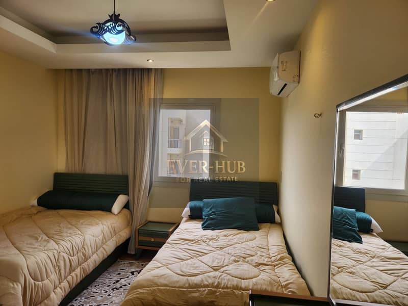 Apartment for Sale at The Address Sheikh Zayed – pohled 5