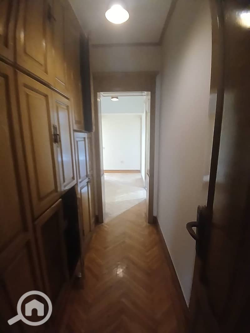 8 1000652241. jpg