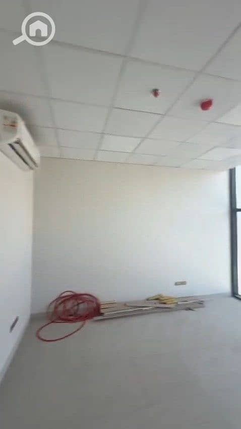 4 1. mp4_snapshot_00.31. 952. jpg