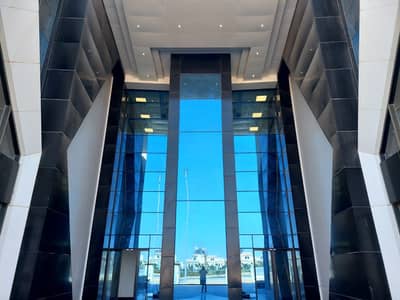 Office for Rent in New Capital City, Cairo - من المالك؛ مكتب أو محل للإيجار في ميدتاون سولو – على محور بن زايد