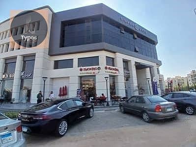 commercial shop for rent in sheikh Zayed city silver gate mall – pohled 3